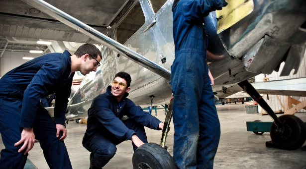 Shortage of Skills: Aviation Technician & Mechanic Professionals